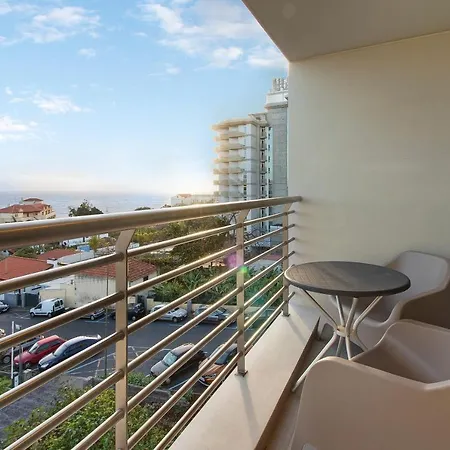 Apartment Dfm Happy Days C -