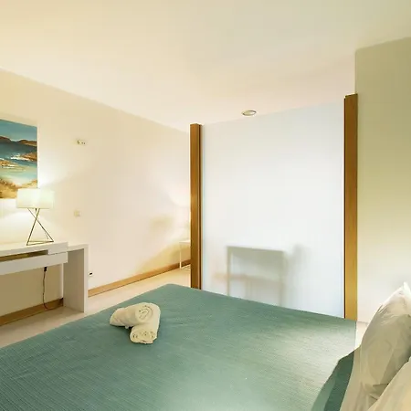 Apartment Dfm Happy Days C -